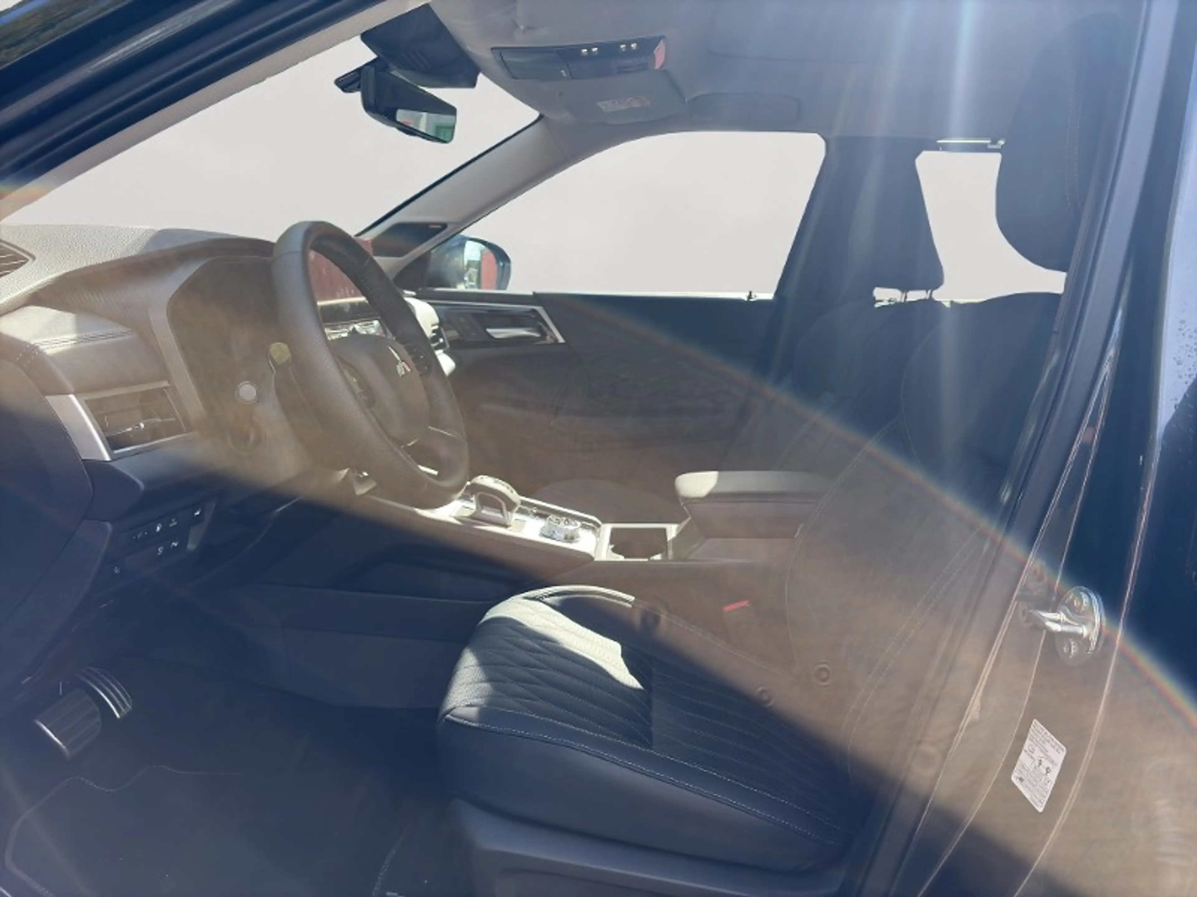 Mitsubishi Outlander 2.4L PHEV TOP, Sterbefall, anthrazith — photo 10