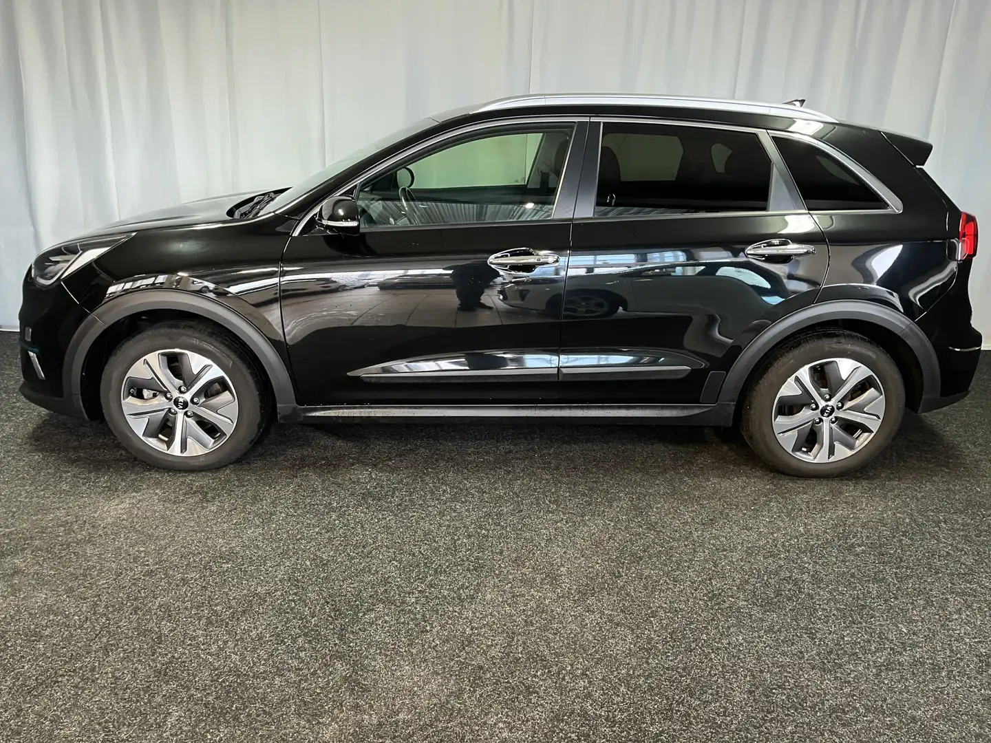 Kia e-Niro ExecutiveLine 64 kWh 1E EIGN/ECC/CAMERA/100% SOH/T Noir - 2