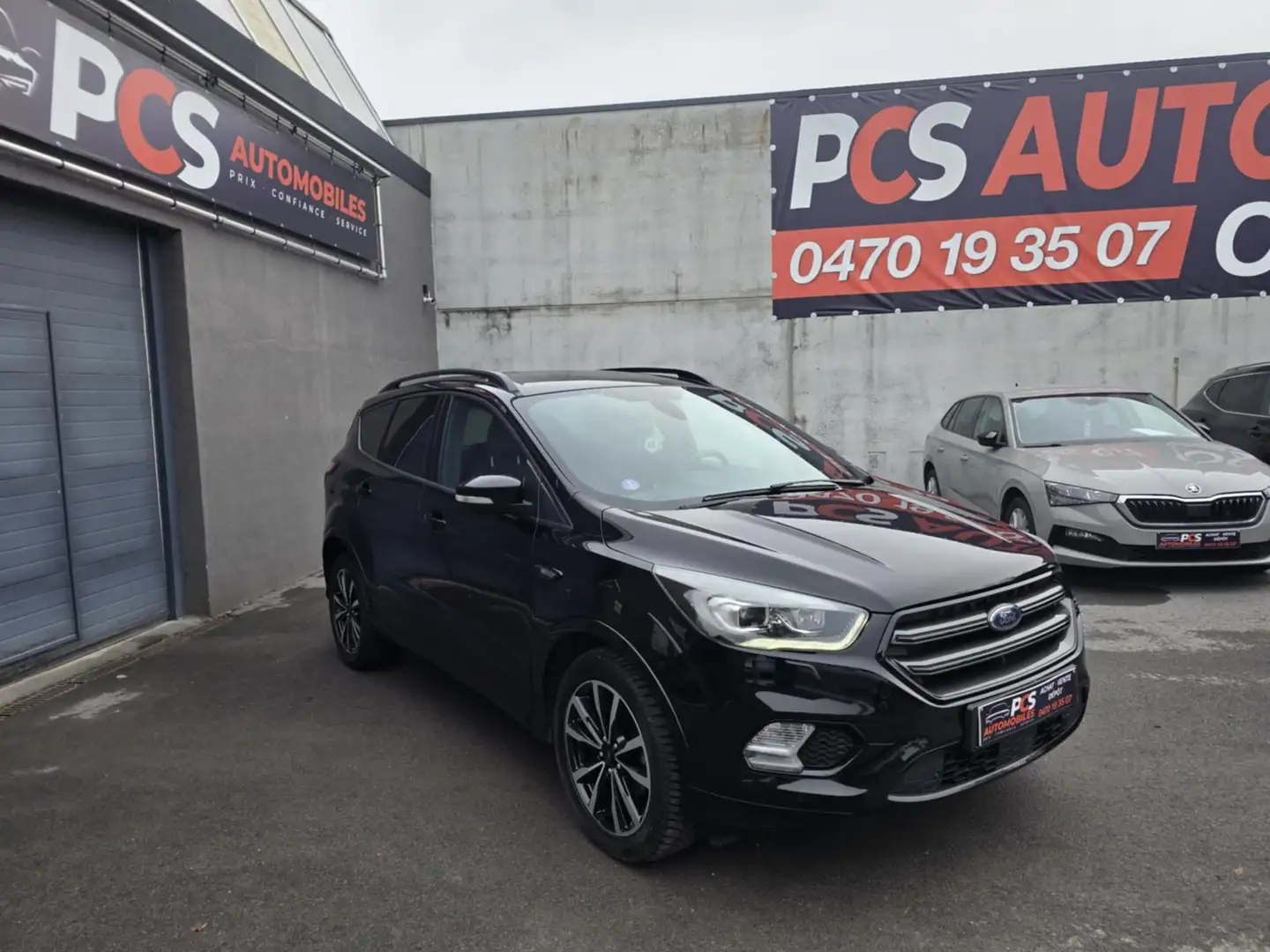 Ford Kuga 1.5 EcoBoost FWD ST-Line X*CAMERA*GPS*SEMI CUIR... Noir - 2