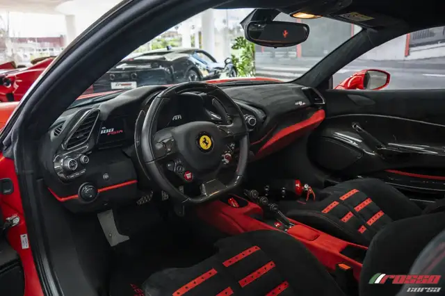 Ferrari 488 Pista view 12