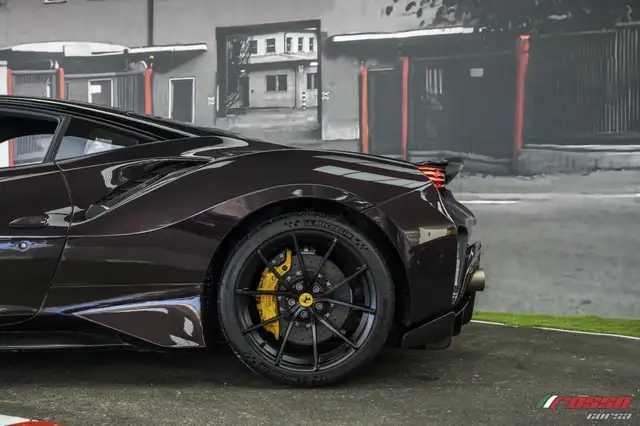 Ferrari 488 Pista view 6