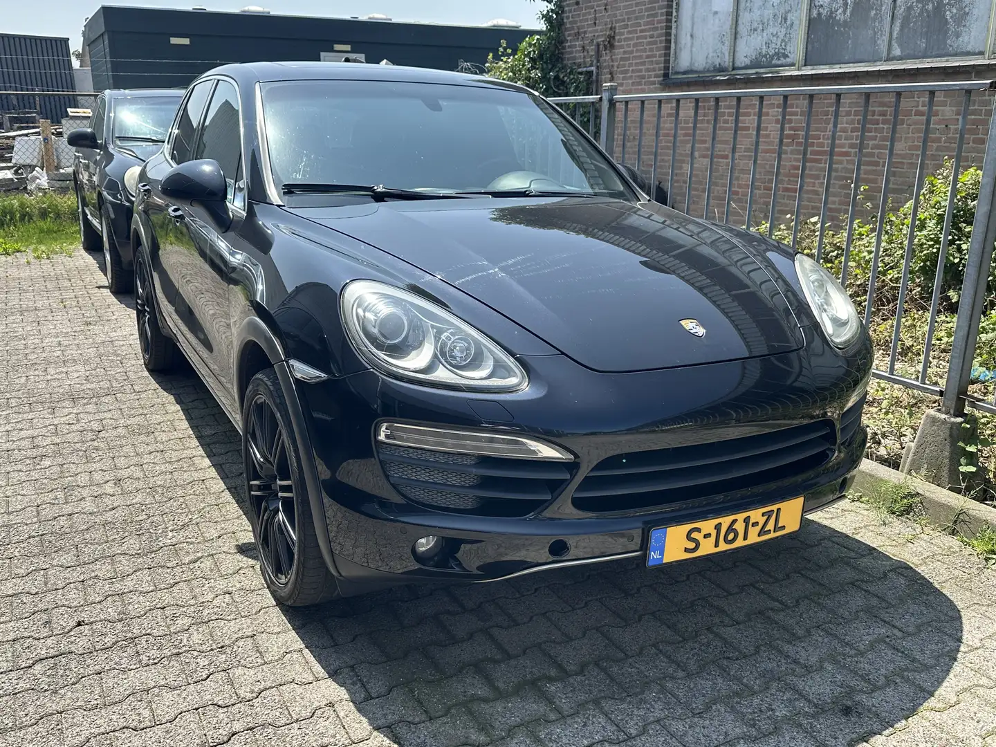 Porsche Cayenne 4.8 panorama xenon camera 400 PK Zwart - 1