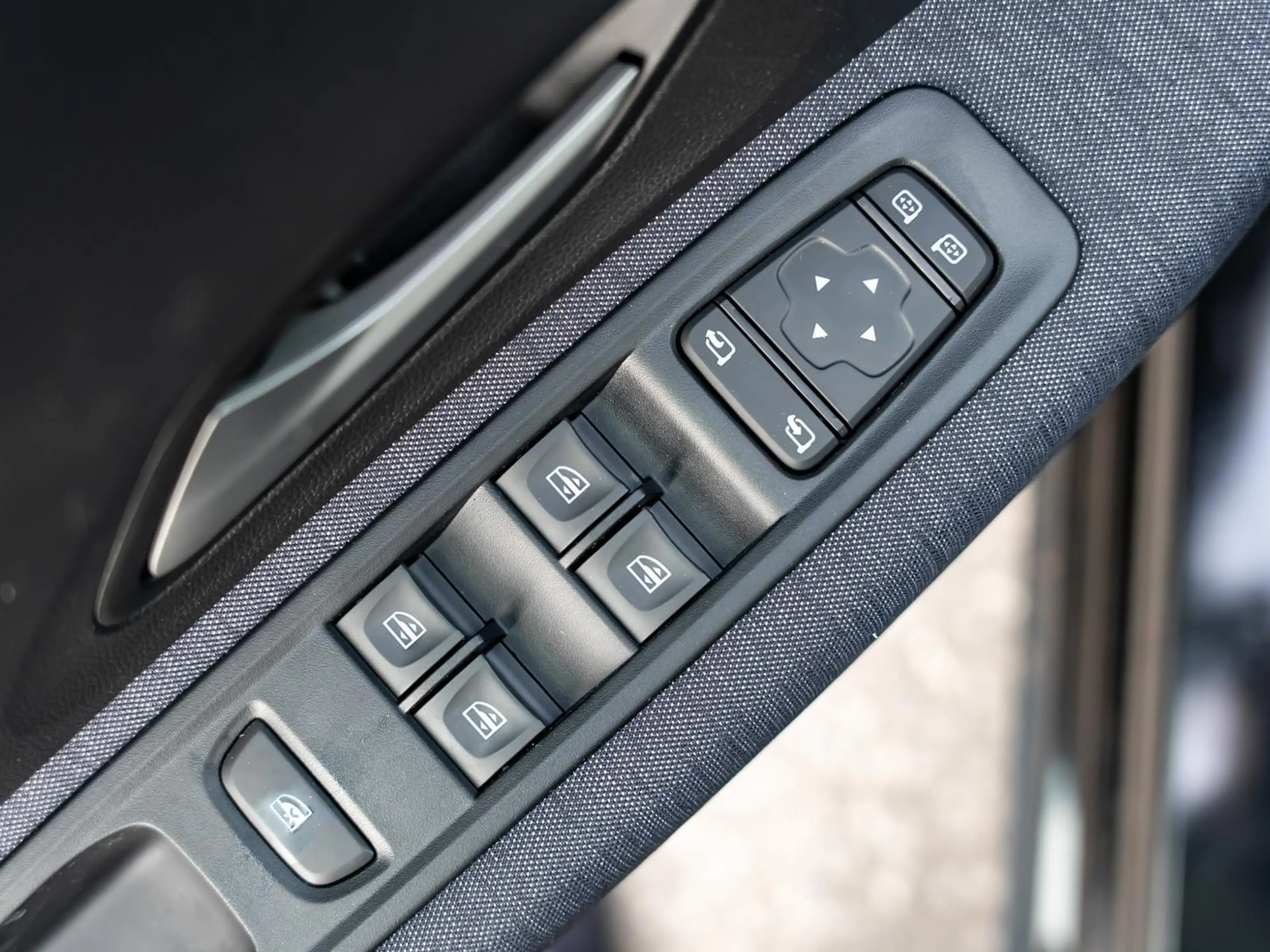 Dacia Jogger Journey hybrid 155 NAVI SHZ PDC KLIMA BT ZV — photo 14