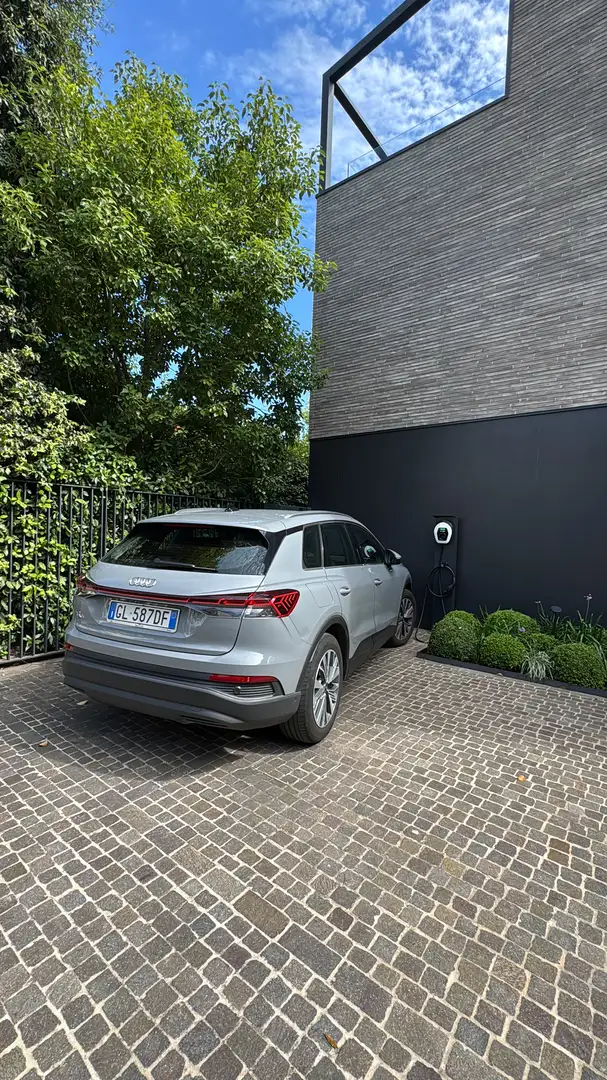 Audi Q4 e-tron Sportback 35 Business Advanced - 2