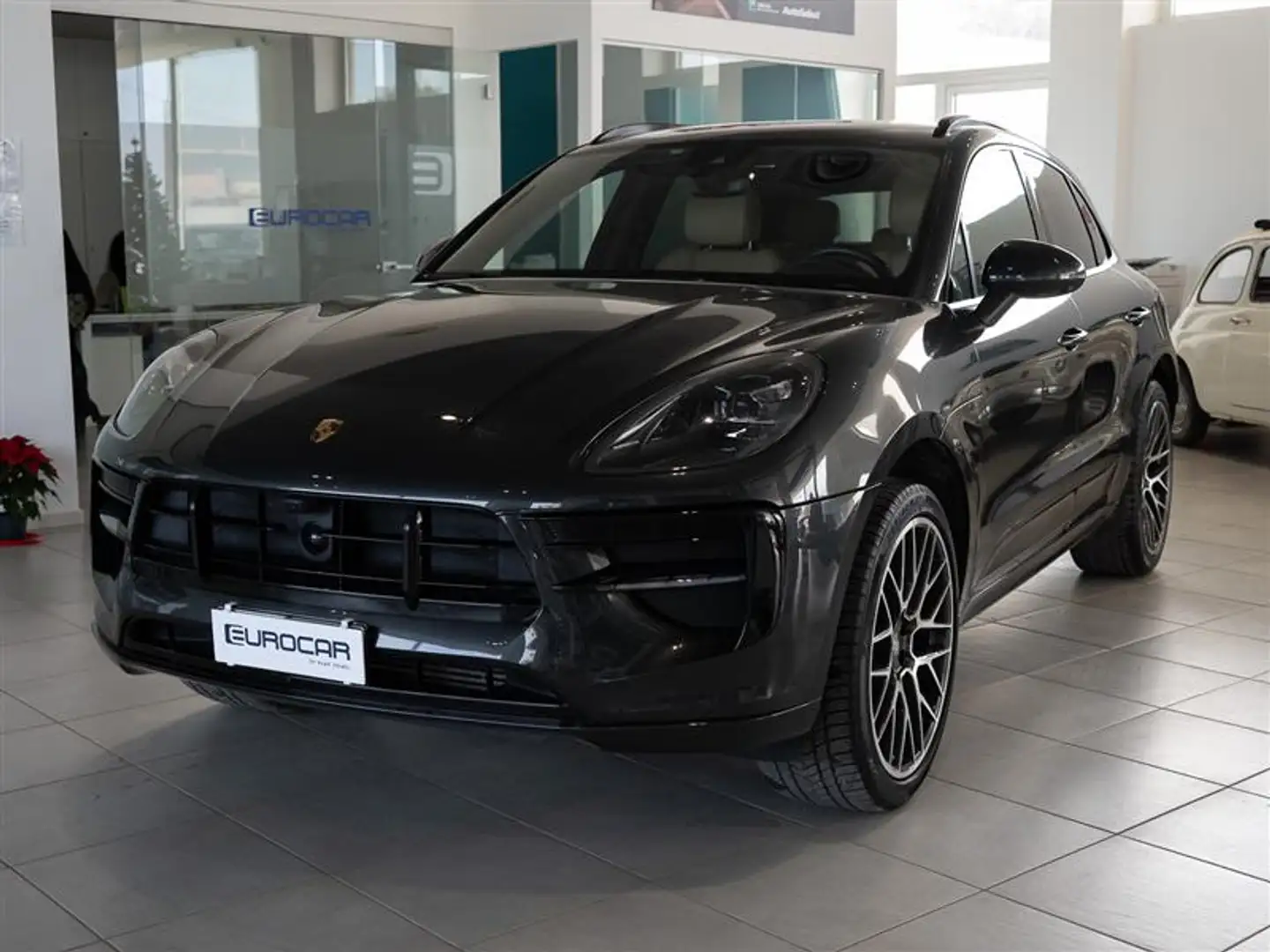 Porsche Macan 2.0 pdk 245 cv 36 mesi di garanzia Noir - 1