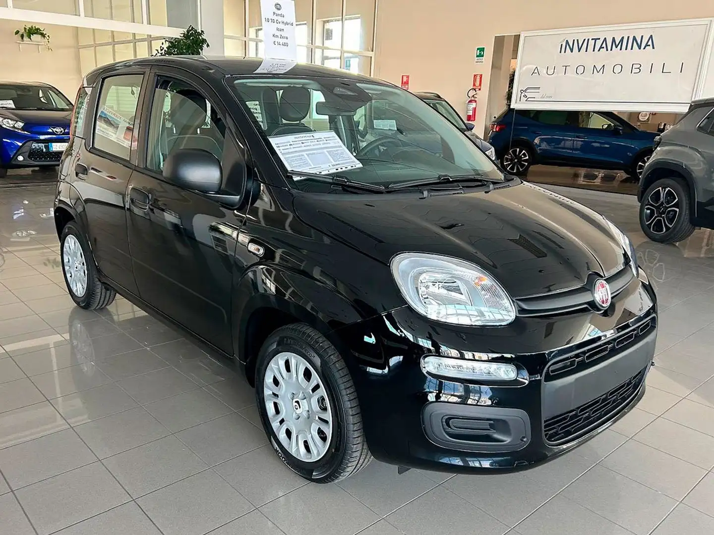 Fiat Panda 1.0 firefly 70cv s&s hybrid Icon Noir - 1