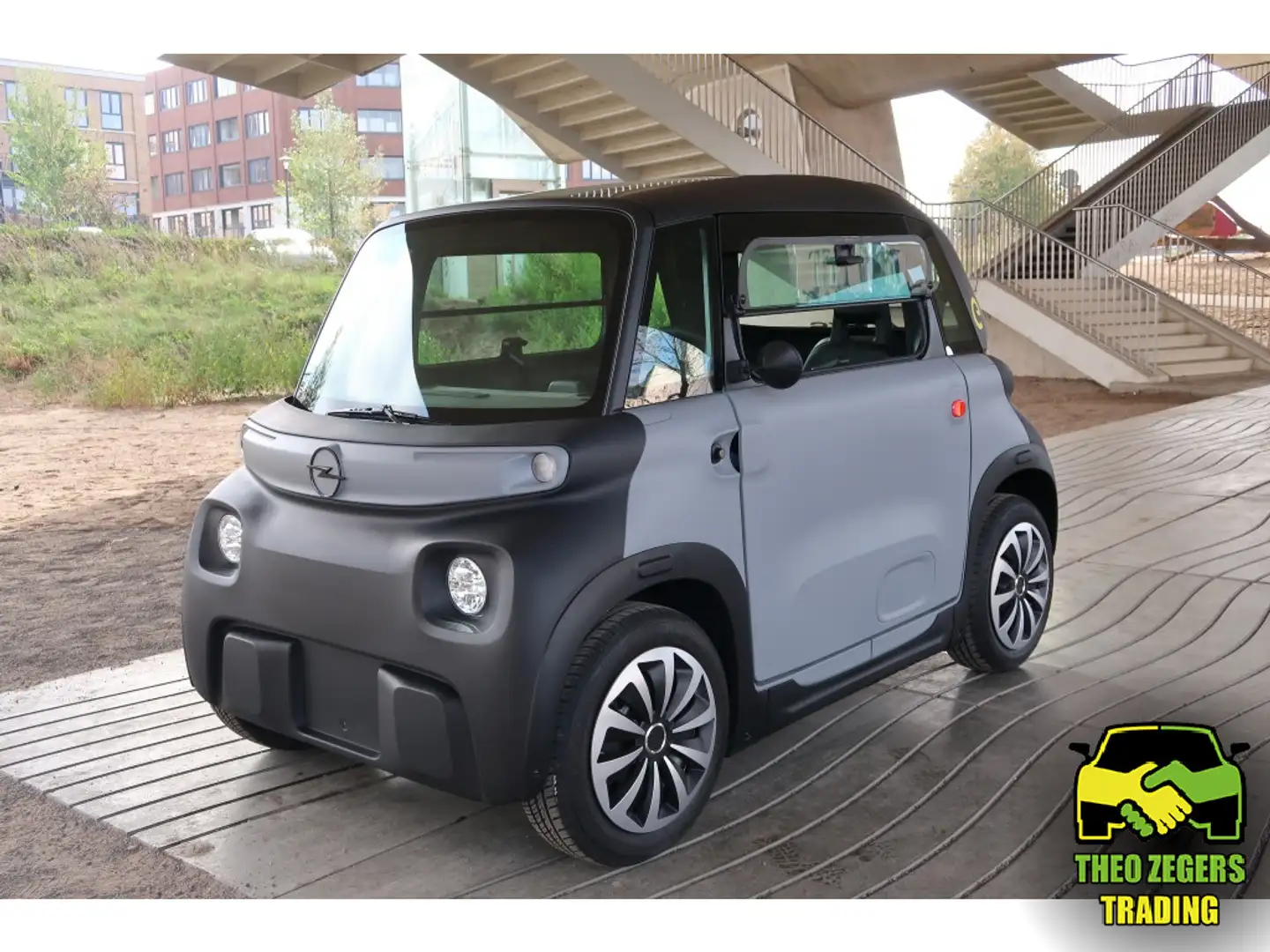 Opel Rocks-e Kargo Rocks-E Kargo met bezorgruimte!! (uit voorra Grijs - 1