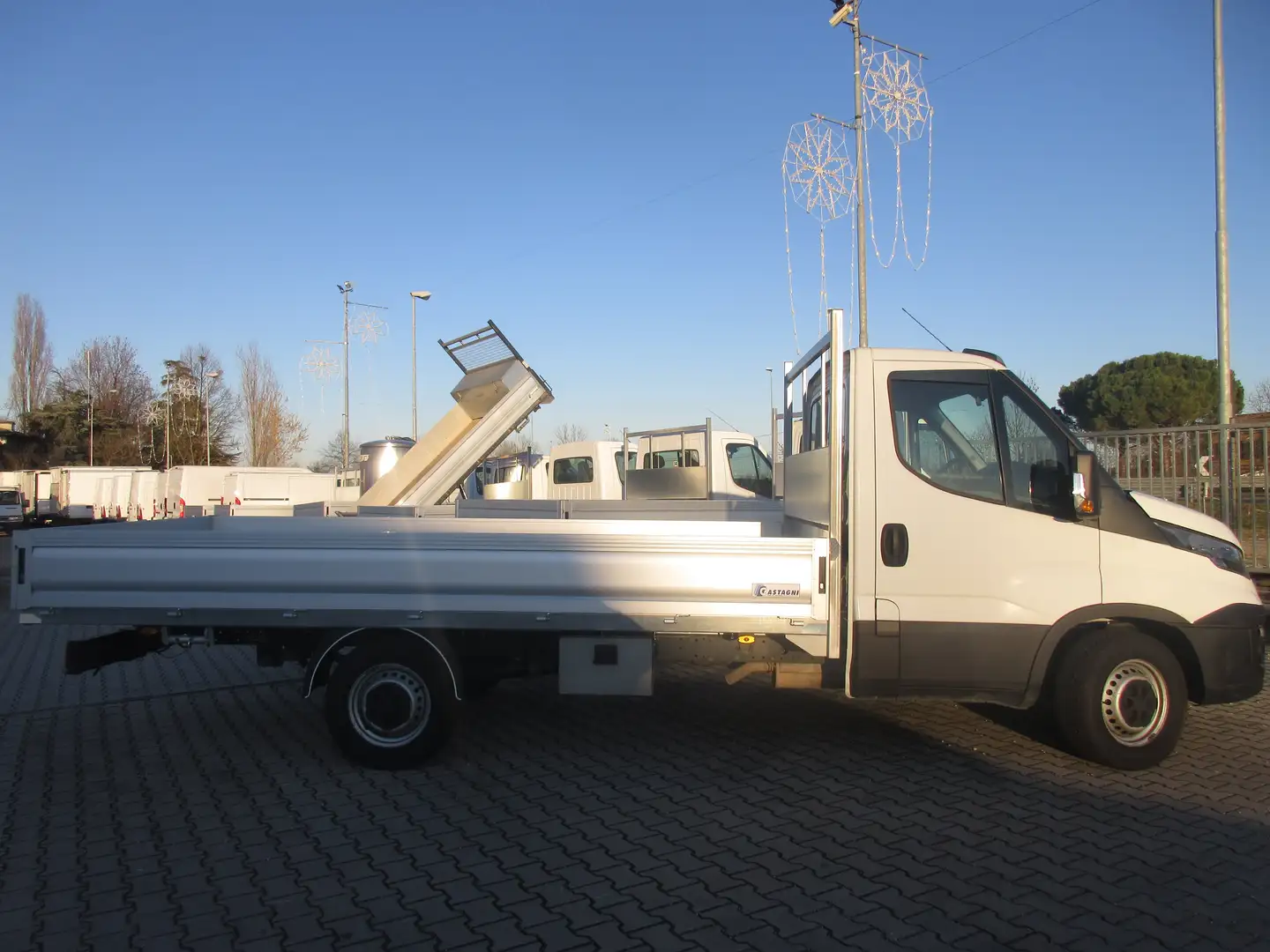Iveco Daily 35S12 CASSONE FISSO NUOVO Bianco - 2
