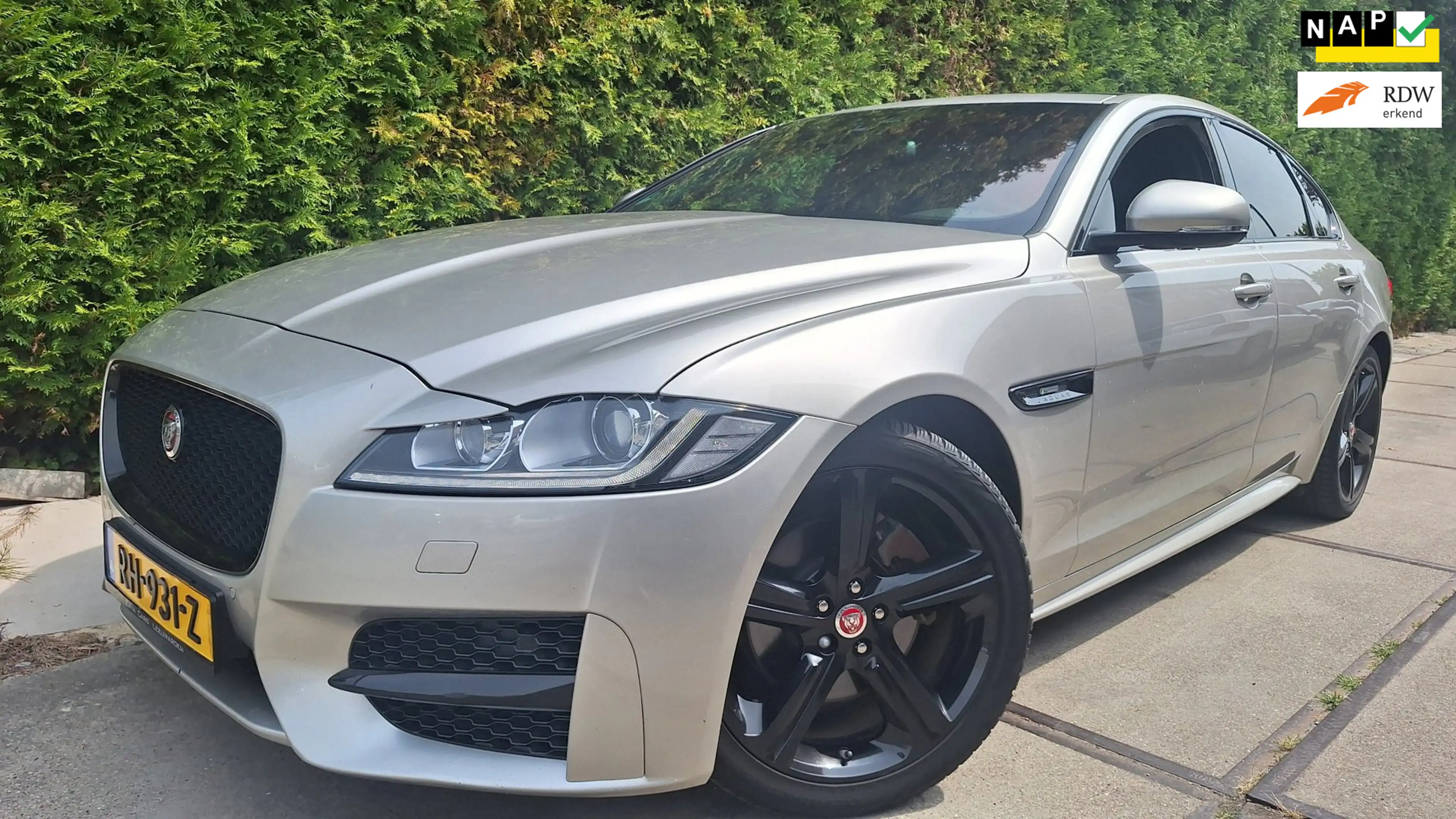Jaguar XF 2.0d Portfolio