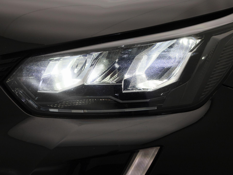 Peugeot 2008 1.5 BlueHDi 81kW S&S Active Pack NAVI | CAMERA | L — photo 13
