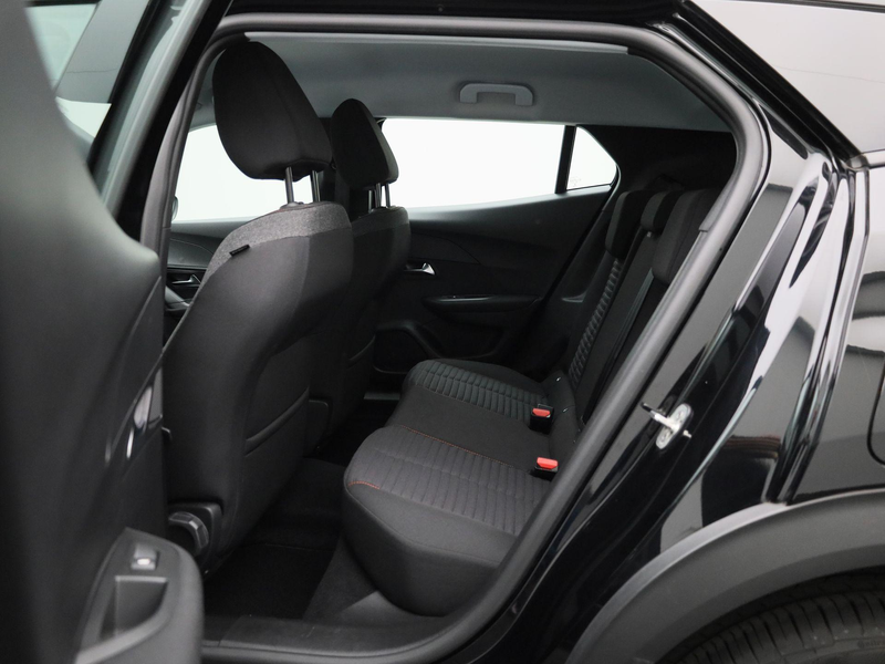 Peugeot 2008 1.5 BlueHDi 81kW S&S Active Pack NAVI | CAMERA | L — photo 10