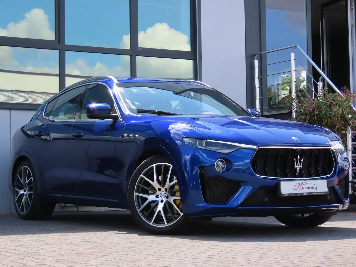 Maserati Levante GTS Q4 3.8 V8 Autom. Softclose Leder Azul - 2