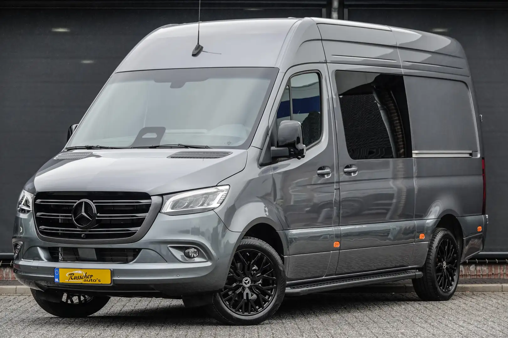 Mercedes-Benz Sprinter L2H2 319Cdi 190Pk 9G-Tronic | Dubbel Cabine | 5-Pe Gris - 1