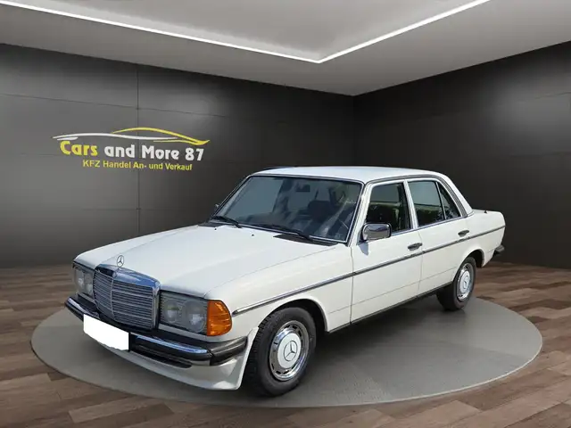 Mercedes-Benz 200 W123 *HU/AU 03.26*H-Zulassung*AMG Stoßstange*