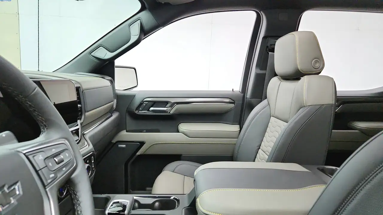 Chevrolet Silverado 1500 снимка Chevrolet Silverado 1500