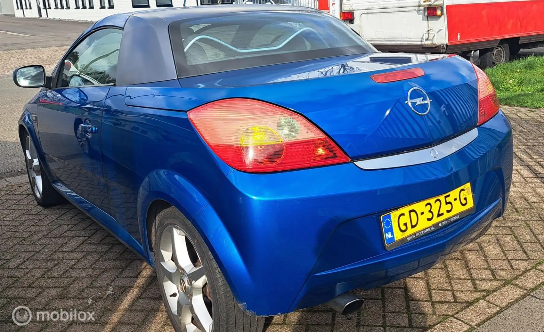 Opel Tigra TwinTop 1.8-16V Sport apk 18-03-2026 Blauw - 2