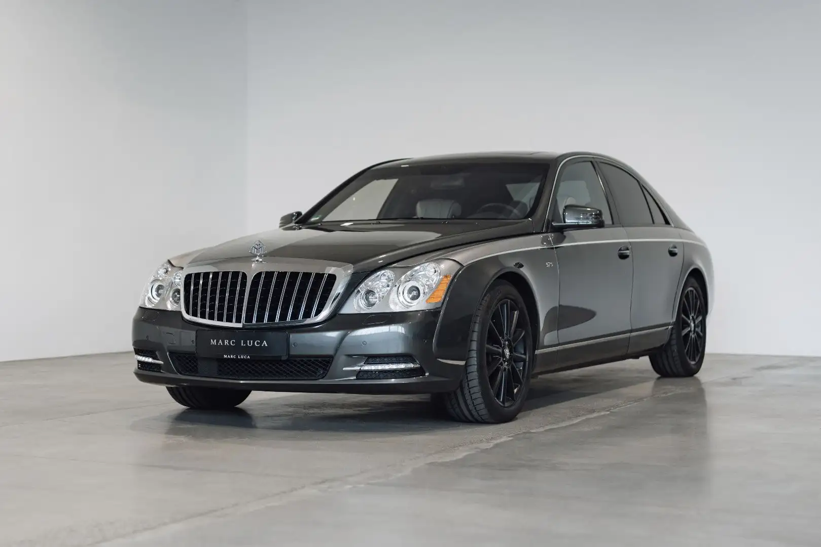 Maybach 57 S Facelift  Deutsches Fahrzeug Grau - 2