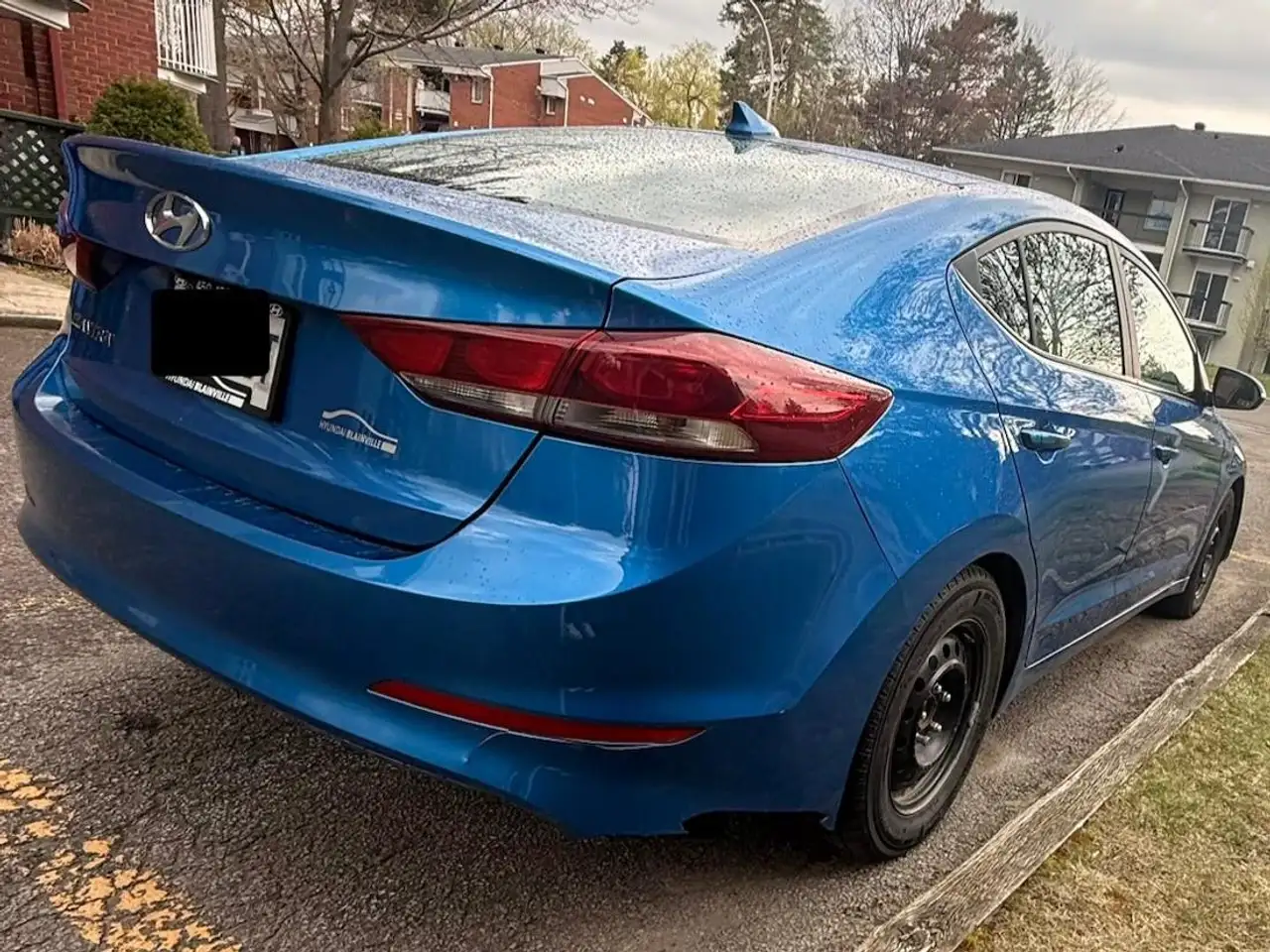 Hyundai ELANTRA снимка Hyundai ELANTRA