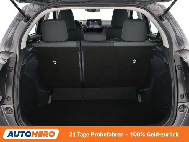 Toyota Yaris view 17