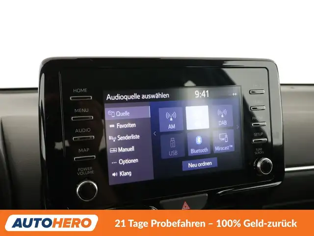 Toyota Yaris view 21