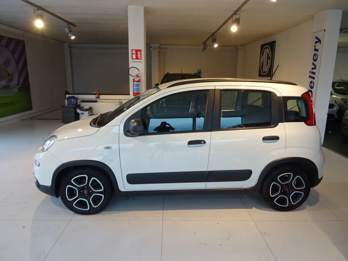 Fiat Panda 1.0 FireFly S&S Hybrid City Life Bianco - 2