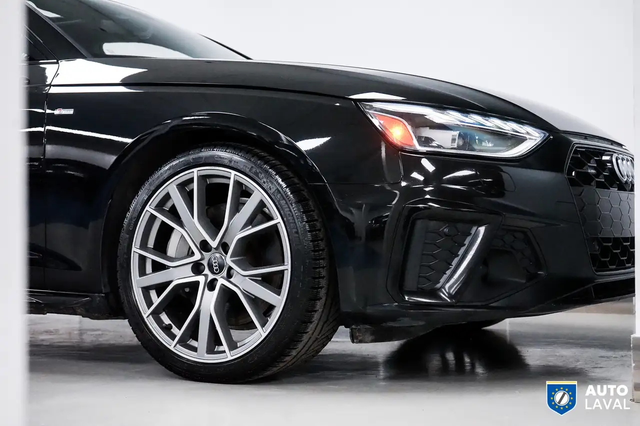 Audi A4 снимка Audi A4