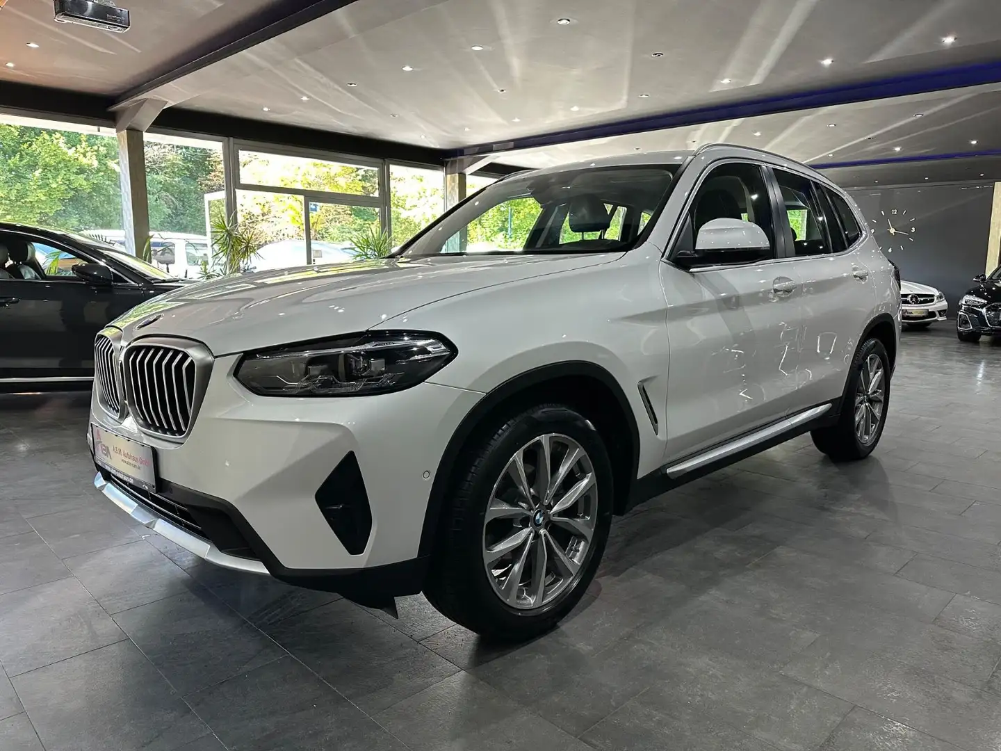 BMW X3 xDrive 20 d /KAMERA /LEDER / Sitzklima / LED Weiß - 1