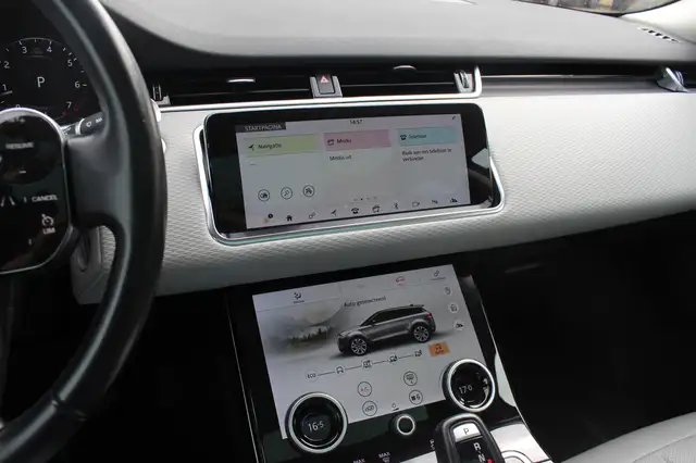 Land Rover Range Rover Evoque view 19