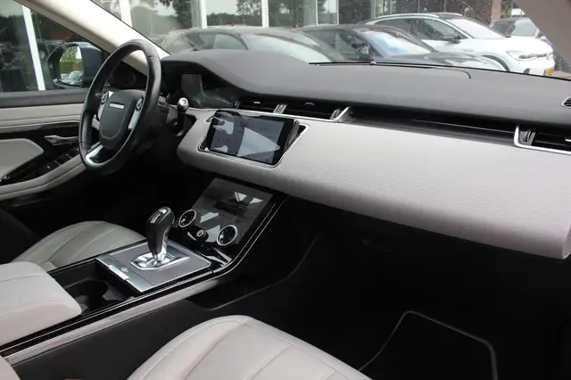 Land Rover Range Rover Evoque view 13