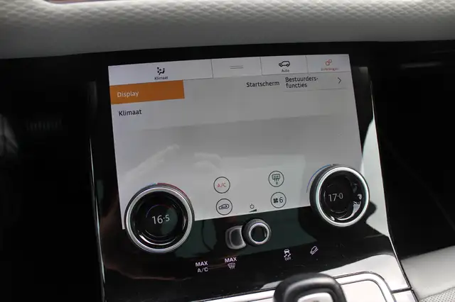 Land Rover Range Rover Evoque view 28