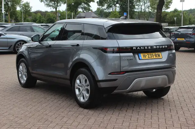 Land Rover Range Rover Evoque view 3