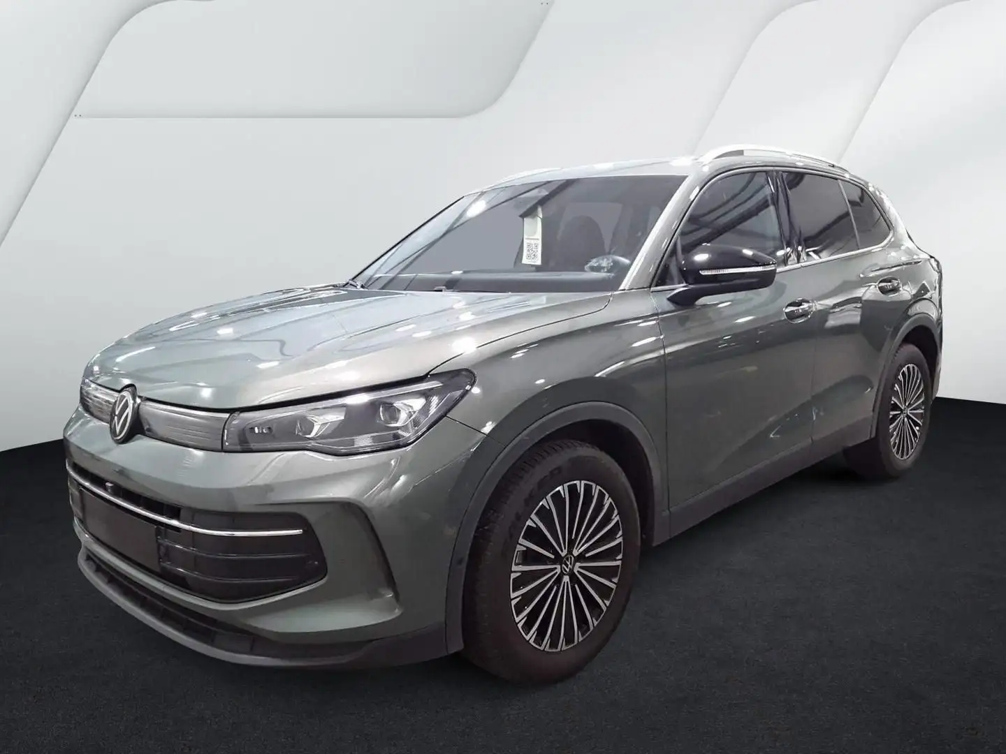 Volkswagen Tiguan 2.0 TDI DSG Goal Navi Kamera AHK SHZ Grün - 2