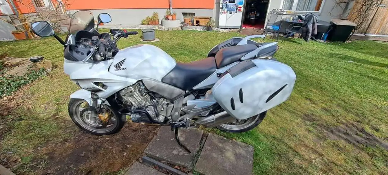 Honda CBF 1000