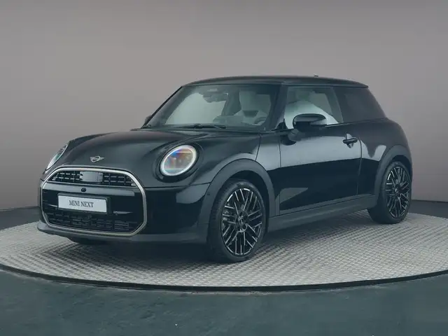 MINI Cooper C 1.5 Favoured L