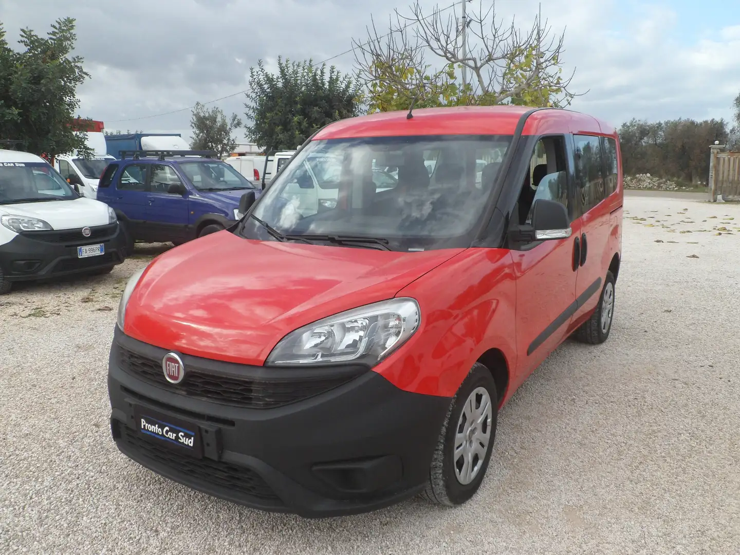 Fiat Doblo 5 posti autocarro Rot - 1