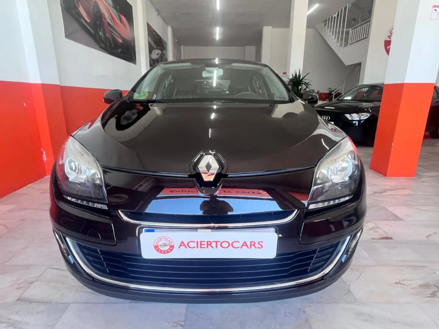 Renault Megane 1.2 TCE Energy Expression S&S Brun - 2