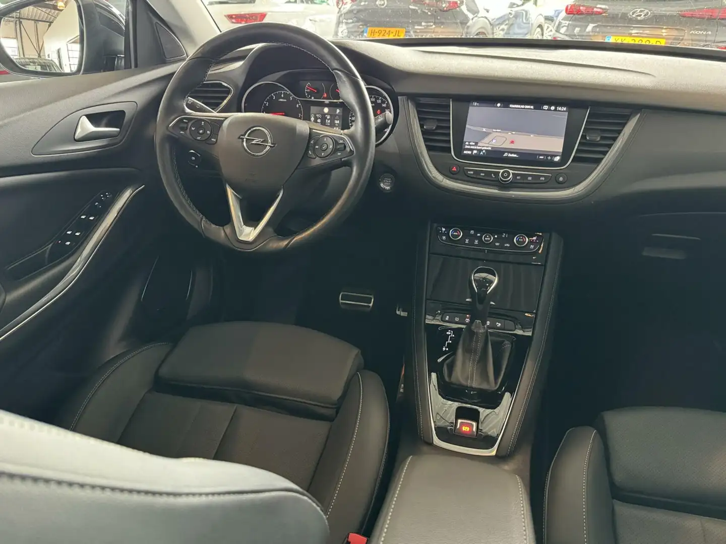 Opel Grandland X 1.2 Turbo Business Executive Aut. Leder|Panoramada Gris - 2