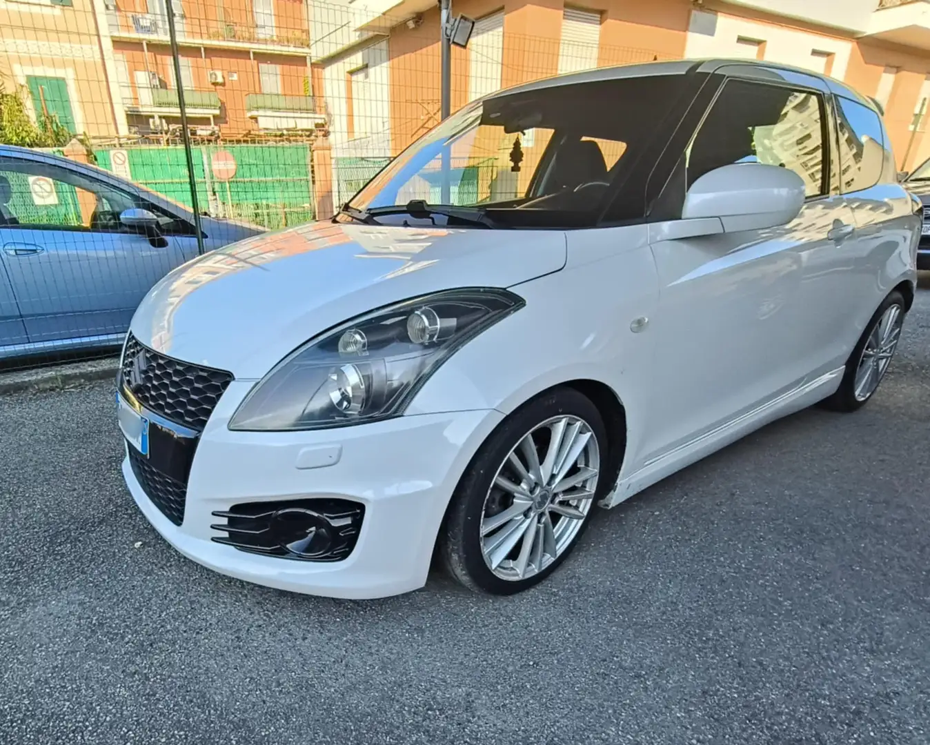 Suzuki Swift Swift V 3p - Sport Bianco - 1