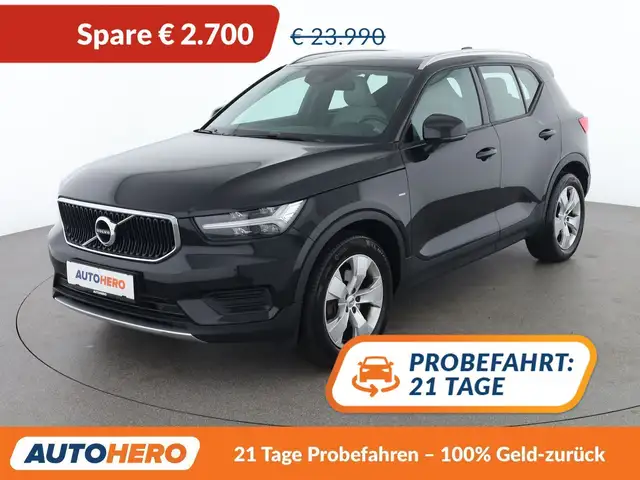 Volvo XC40 2.0 T4 Momentum AWD