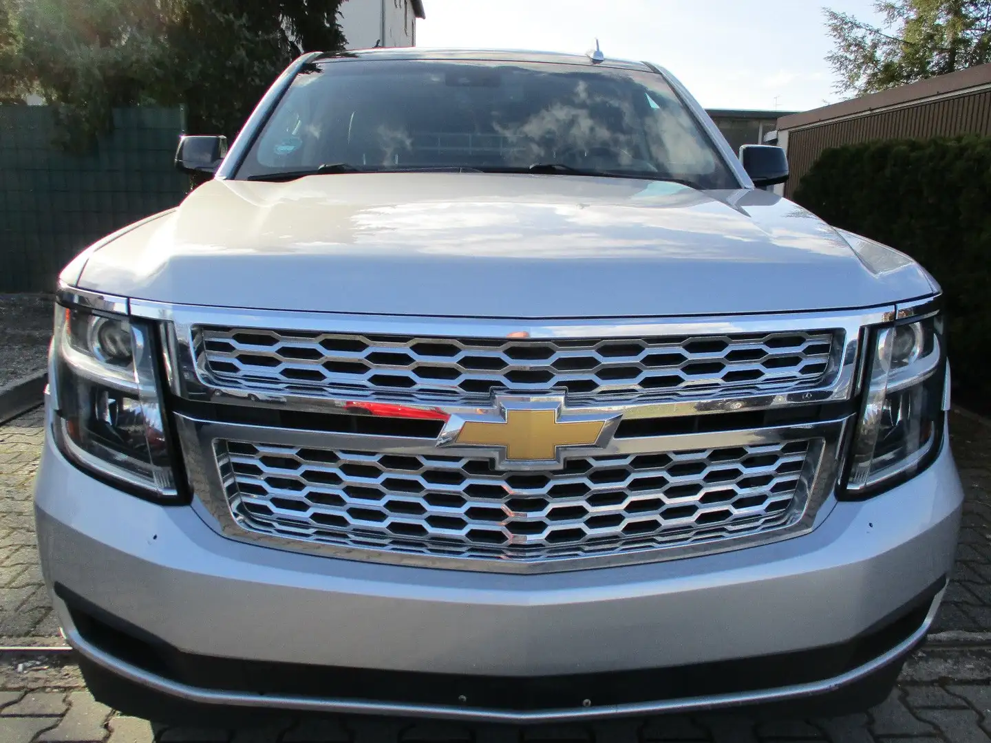 Chevrolet Suburban *LT*Carfax sauber* Silber - 1