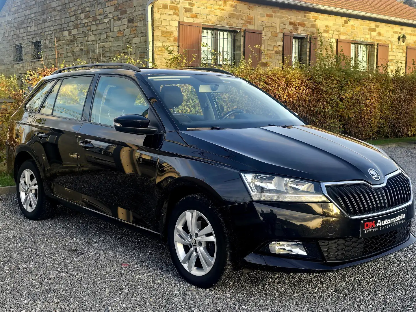 Skoda Fabia 1.0TSI * Airco * Carplay * Garantie * Zwart - 1