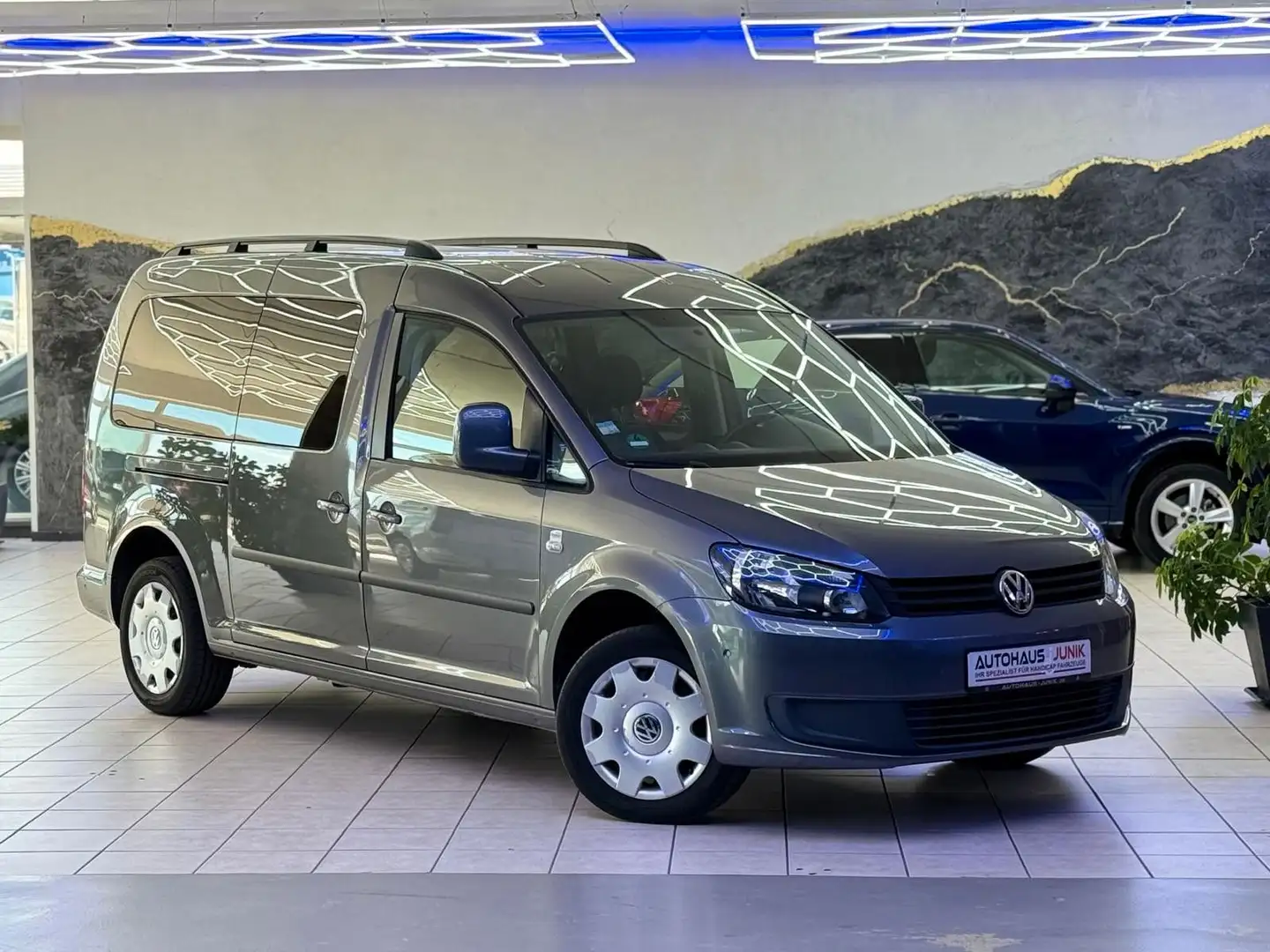 Volkswagen Caddy Maxi-Behindertengerecht-Rampe- Gris - 2