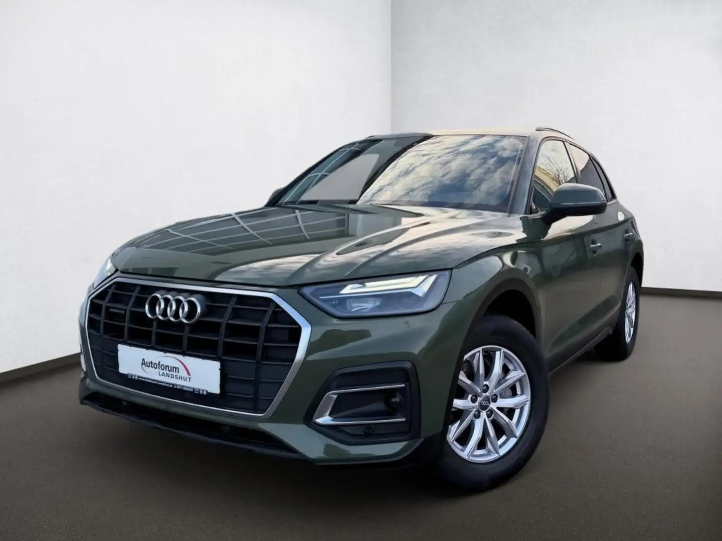 Audi Q5 40 TDI quattro LED/DSP/AHK/KAM/SHZ Grün - 2