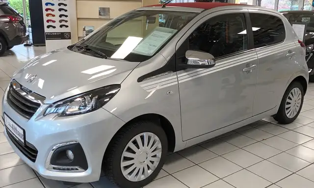 Peugeot 108 TOP Collection 1.0 VTi 72 Faltdach 5 Türen