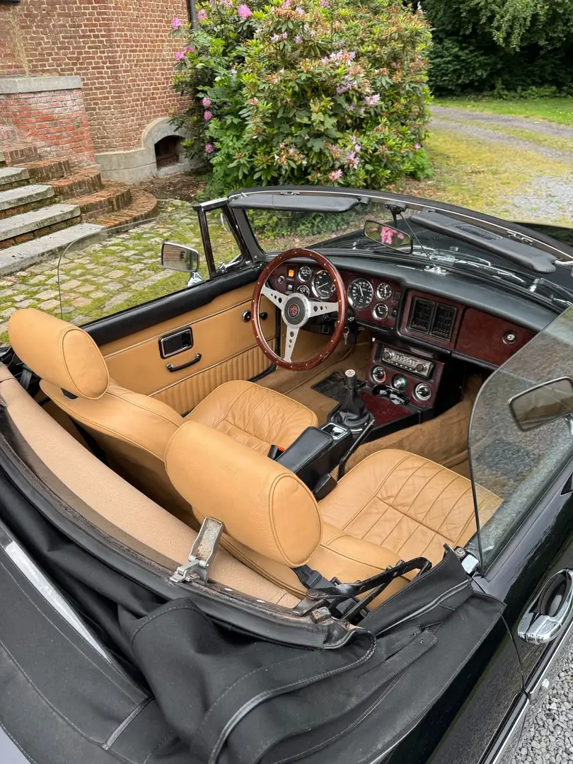 MG MGB V8 Noir - 2