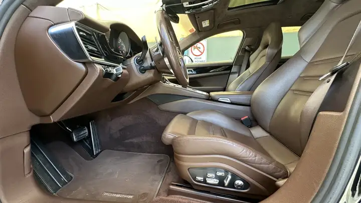Porsche Panamera 2018, foto 16