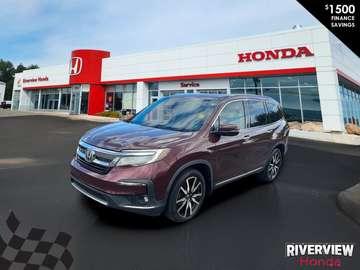 Touring 7-Passenger AWD- Fresh MVI! New Brakes! Very Clean!