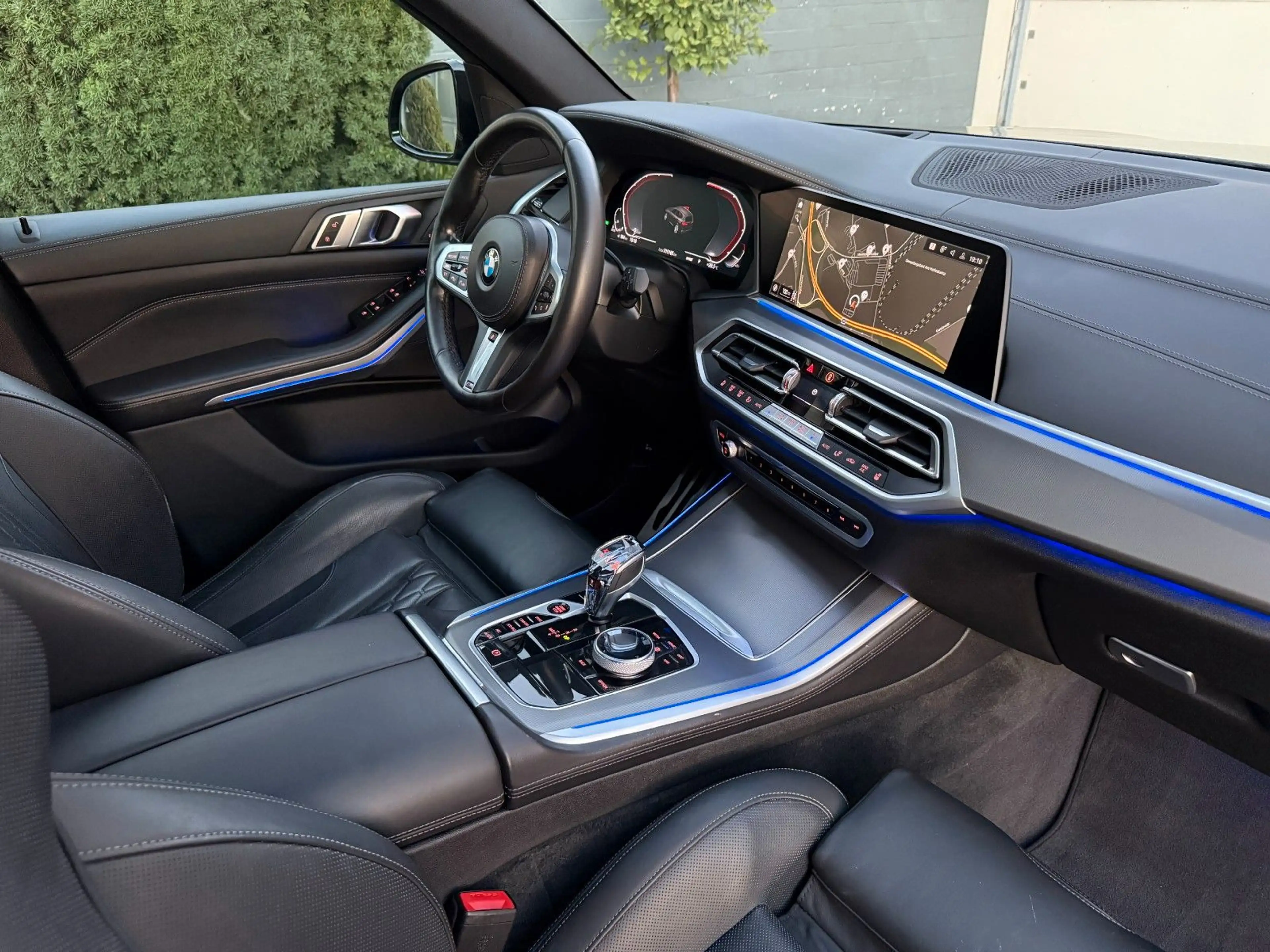 BMW X5 xDrive 30d*M Sport*M Sitz*HuD*Laser*Pano*360° — photo 9