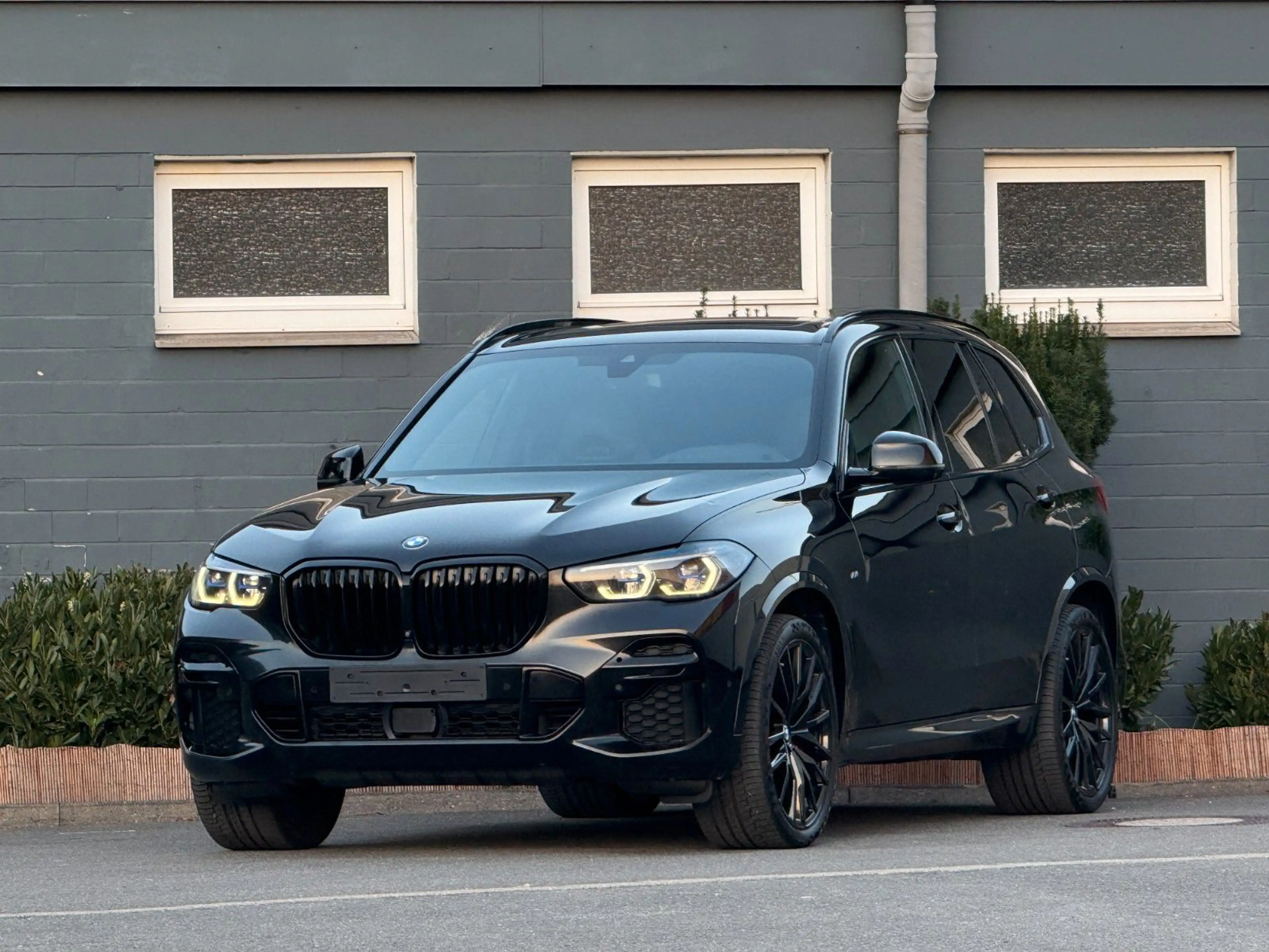 BMW X5 xDrive 30d*M Sport*M Sitz*HuD*Laser*Pano*360°