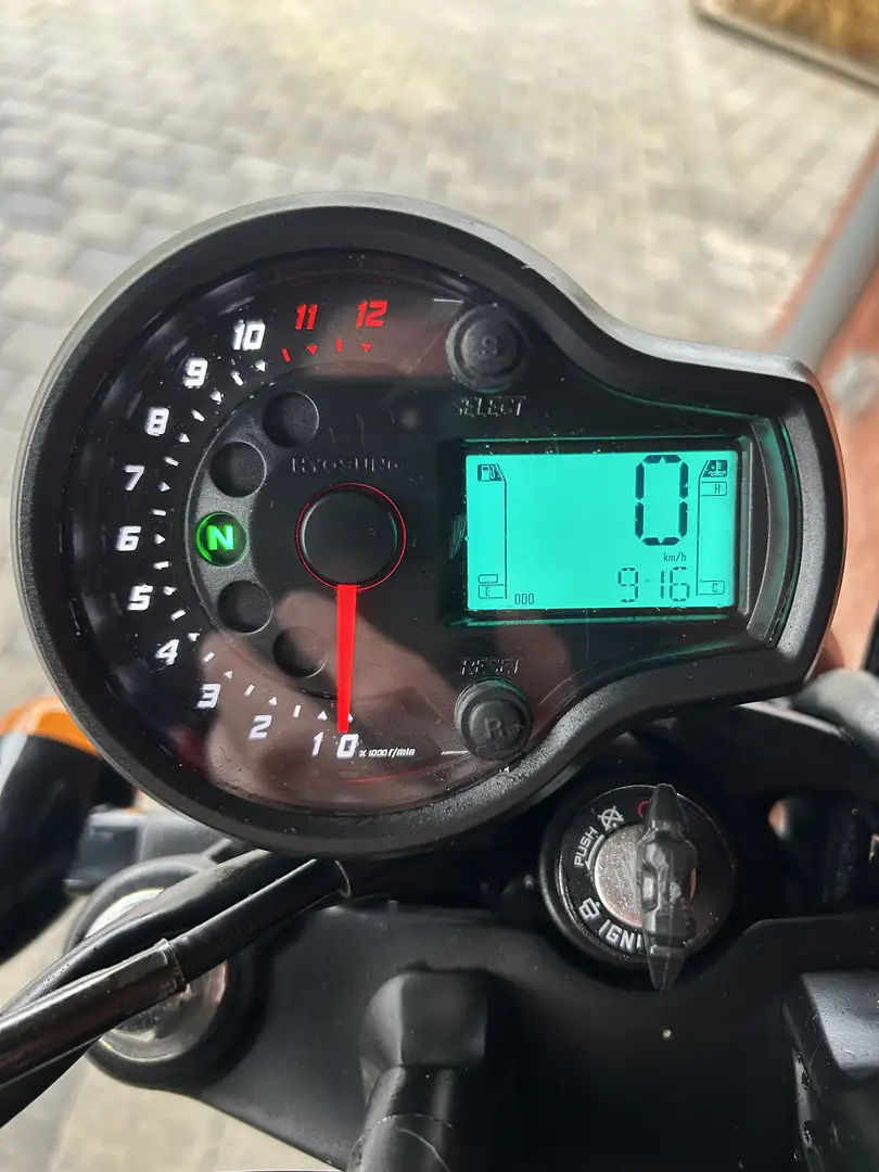 Hyosung GV 125 Чорний - 2